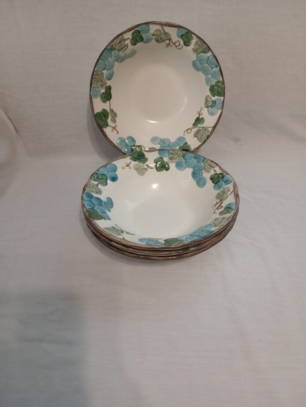 Metlox Poppytrail Sculptured Grape Pattern Soup Or Cereal Bowls - Set of 4
